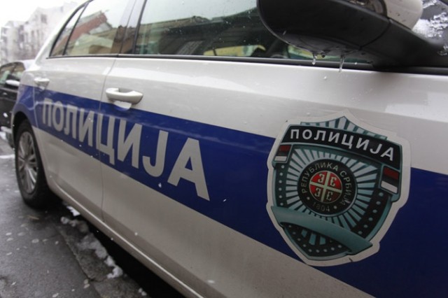 policija-7_1363618075_670x0