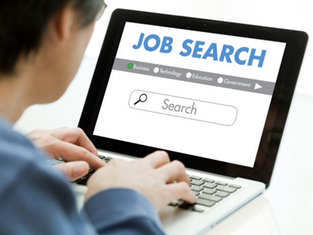 how-to-use-internet-to-your-advantage-in-job-search